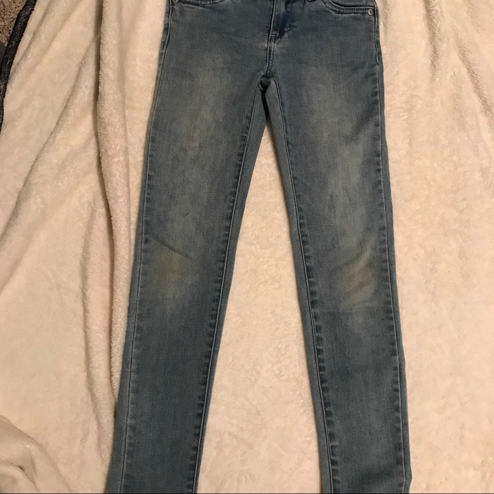 Levi the super skinny Girls (size 8) denim jeans